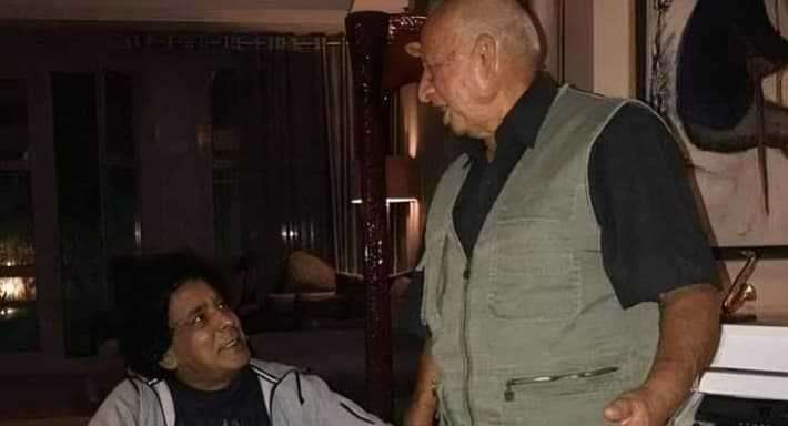 Mohamed Mounir mourns Hani Shenouda who voiced a new era
