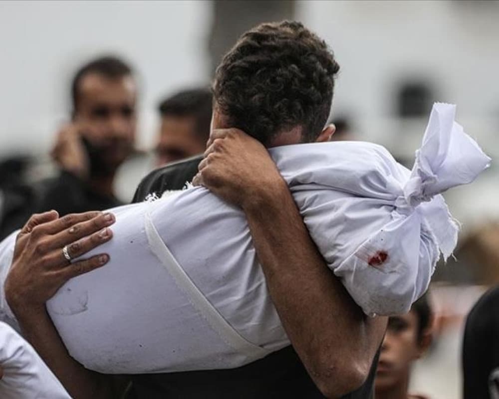 Israeli Airstrike in Gaza Kills Three, Injures Several