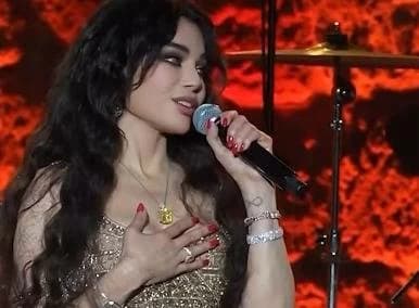 Tunisian Fans Welcome Haifa Wehbe After 18 Years