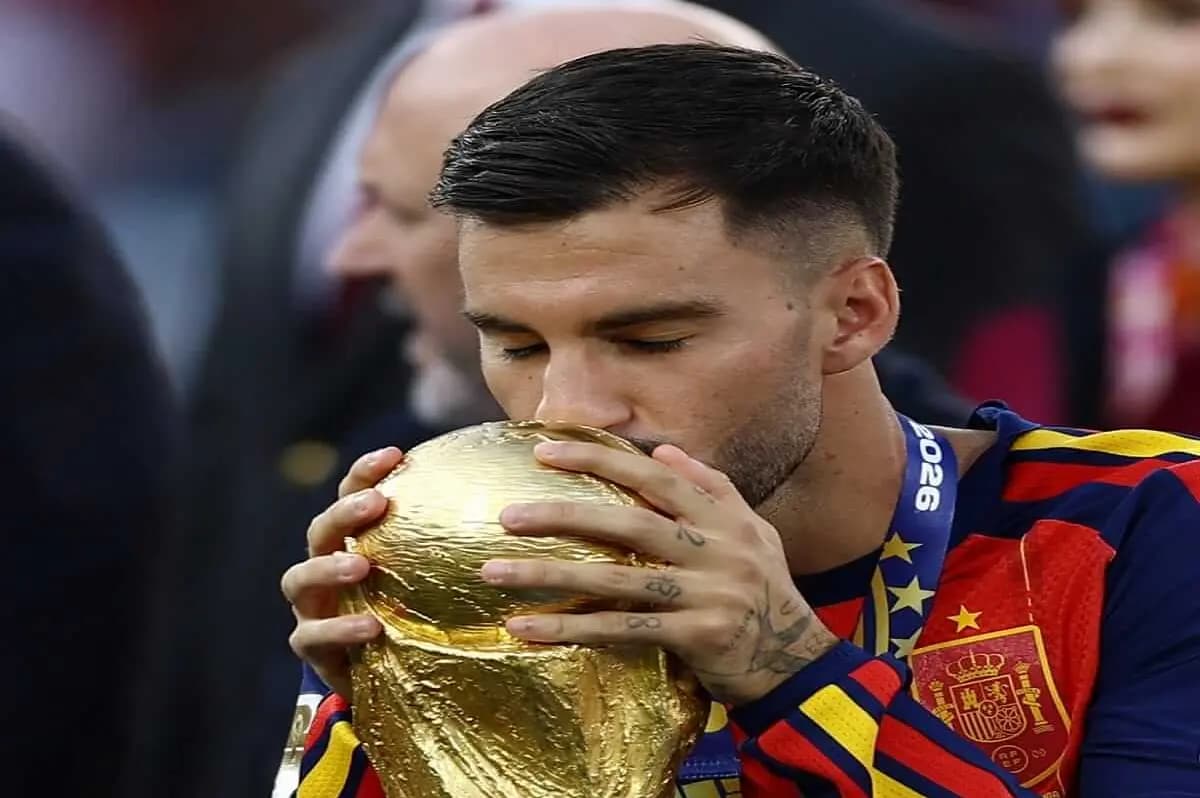Alex Baena Sets Historic Football Milestone