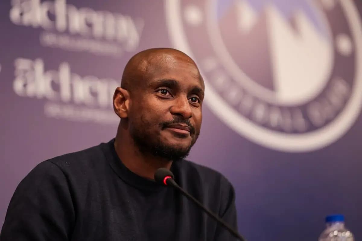 Pyramids coach defends frequent transfers