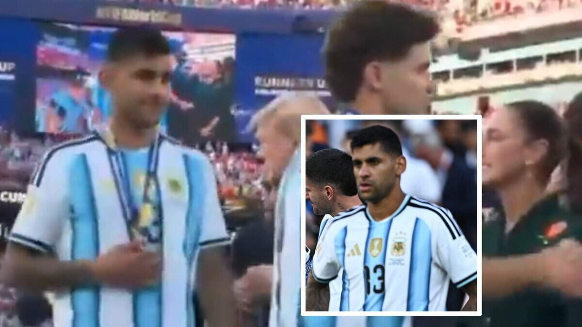 Romero and Martinez ignore Trump at trophy lift