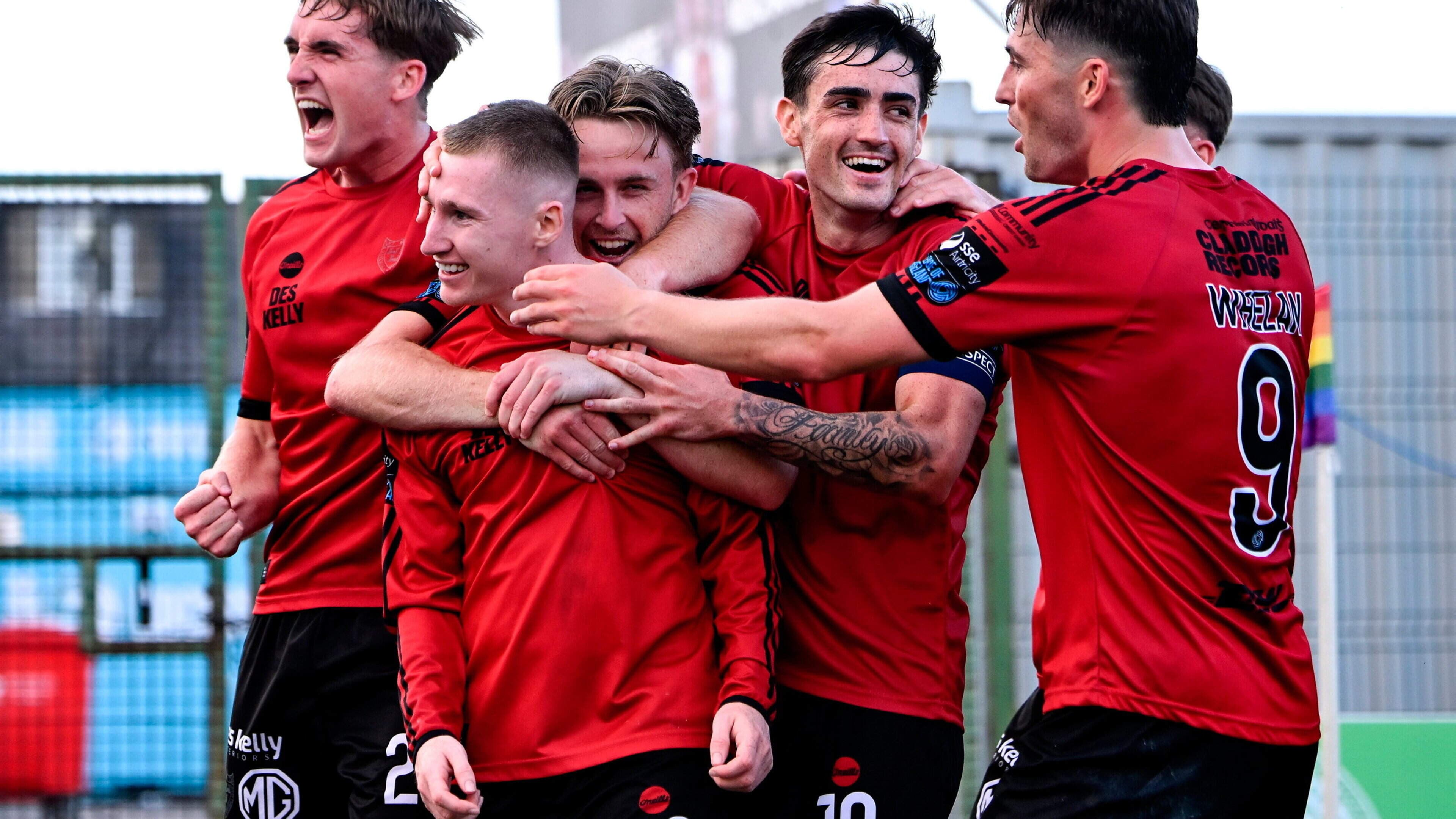 Reynolds Commends Bohemians Players