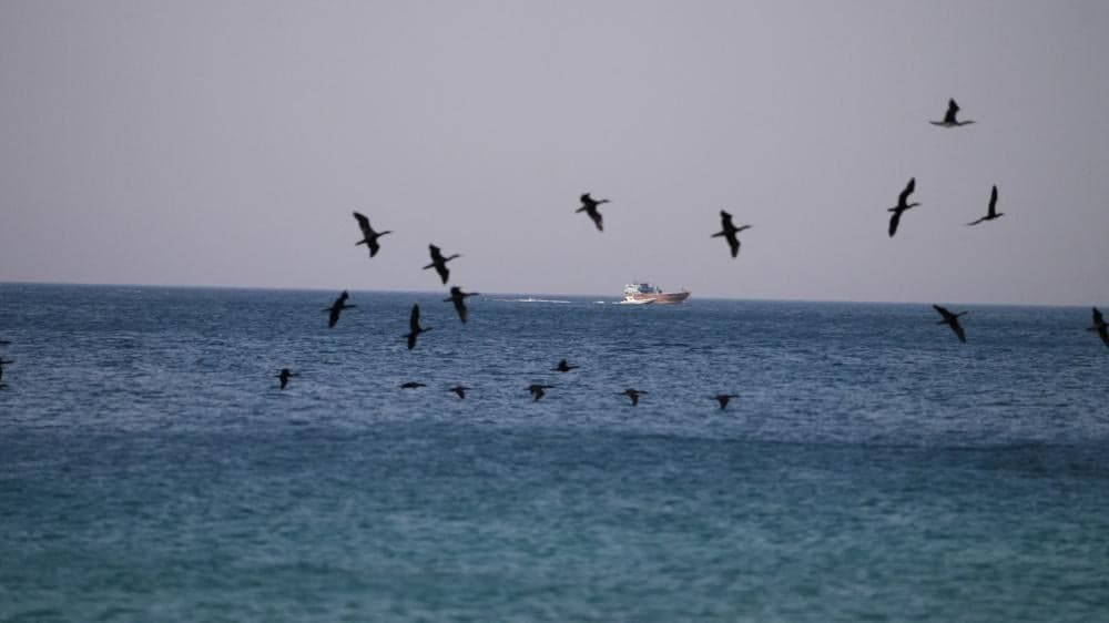 British Marine Authority evacuates oil tanker crew