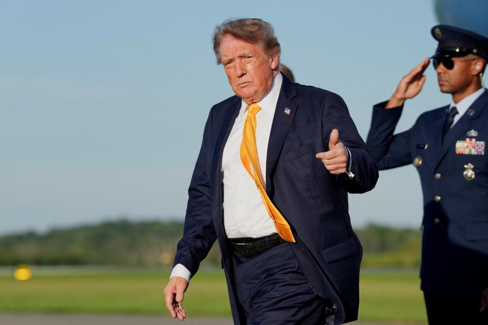 Trump grants pardon to 30 people