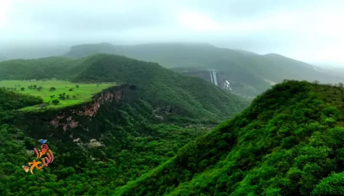 Weather update: Drizzle in Dhofar and thunderstorms over the Hajar Mountains