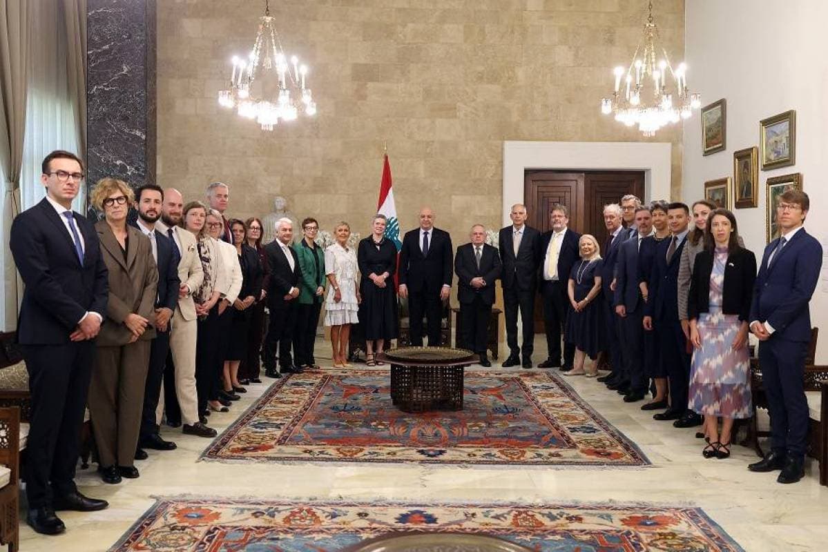 Aoun Supports UNIFIL's Role and War End