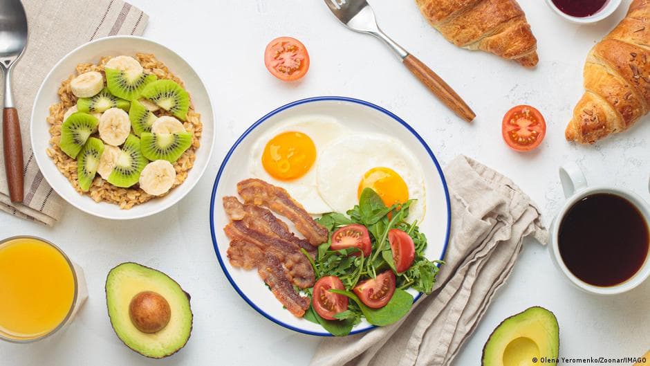 Healthy-looking breakfast foods that may cause issues