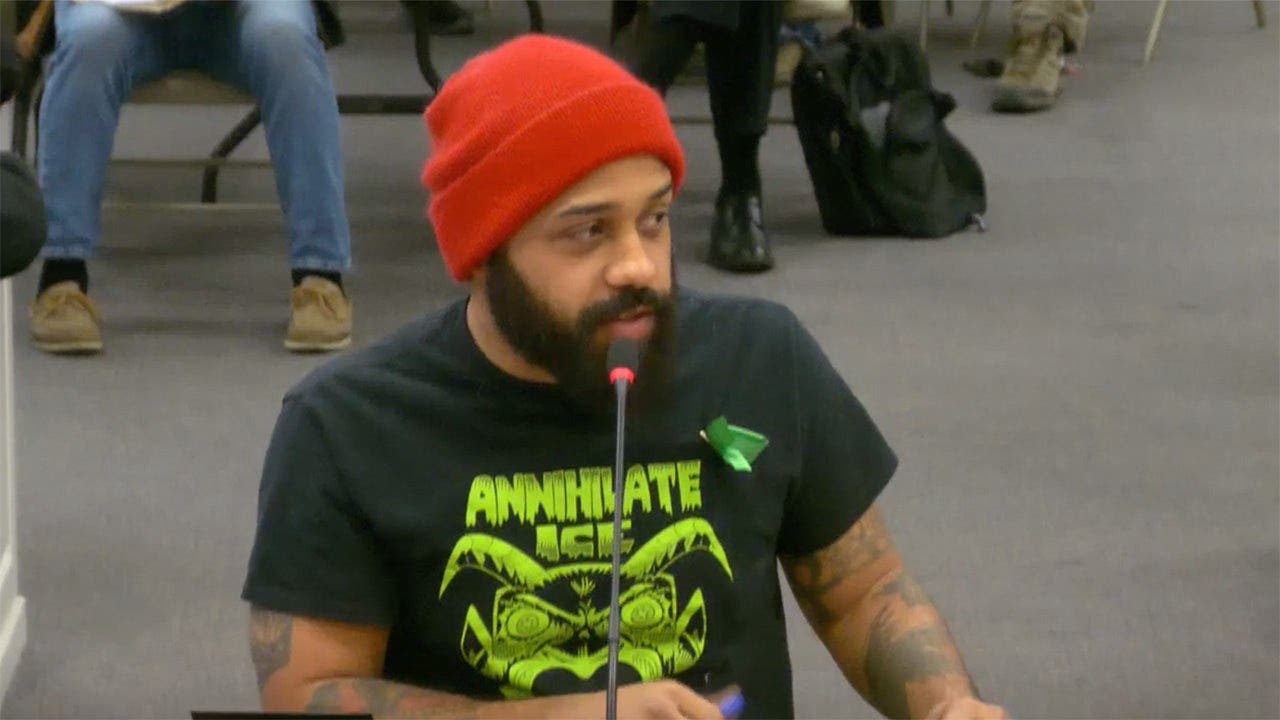 Marxist leader opposes Virginia AI center