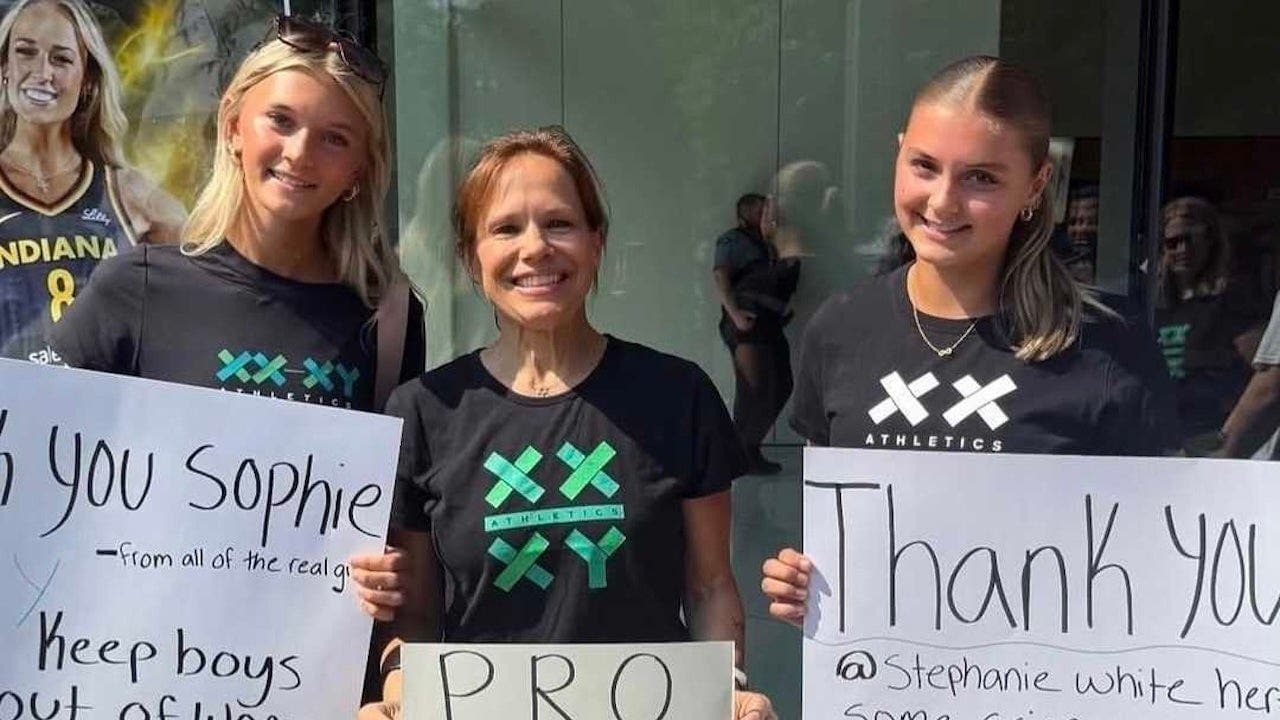 NCAA softball player reports encounter with pro-trans protesters at Sophie Cunningham rally