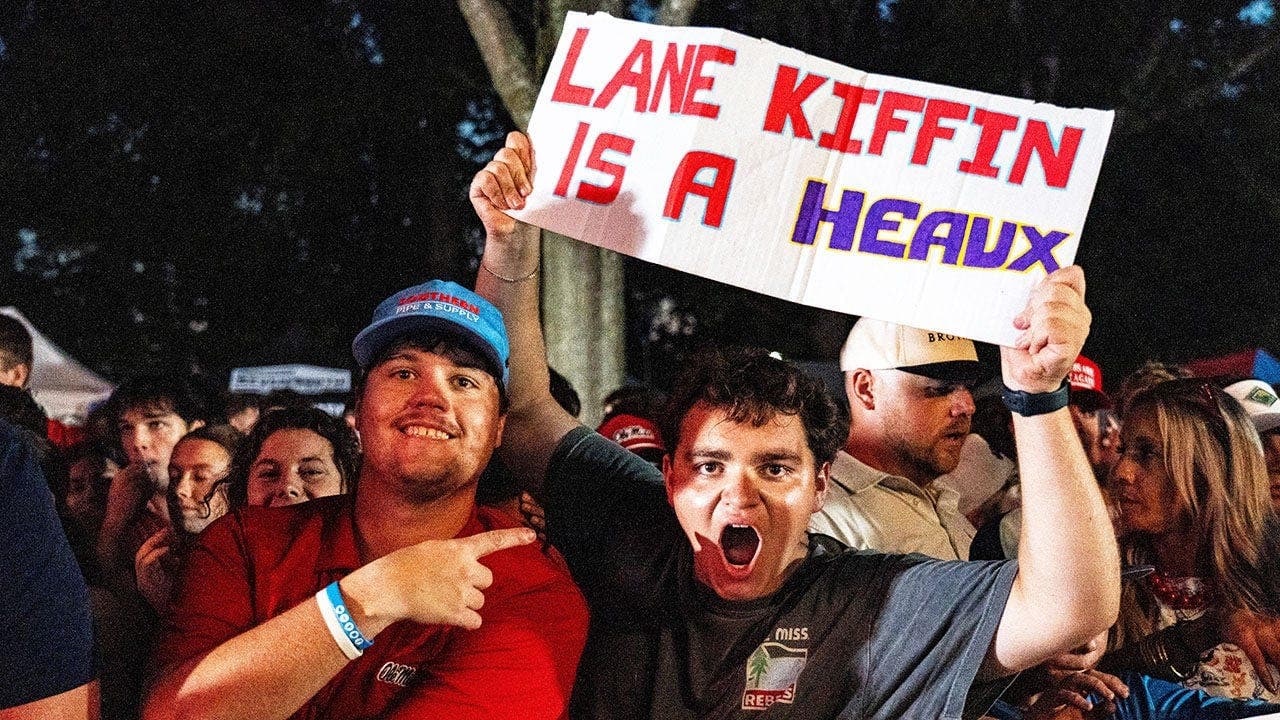 مشجعو أونيل ميس يطلقون برنامج جيم داي على ESPN بحركة غير لائقة
