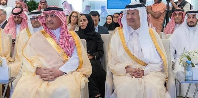 Saudi Arabia offers 221 new jobs through the "Waed" pathway
