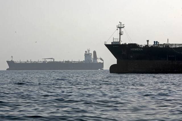 Shipowners Offer Large Rewards for Hormuz Voyages