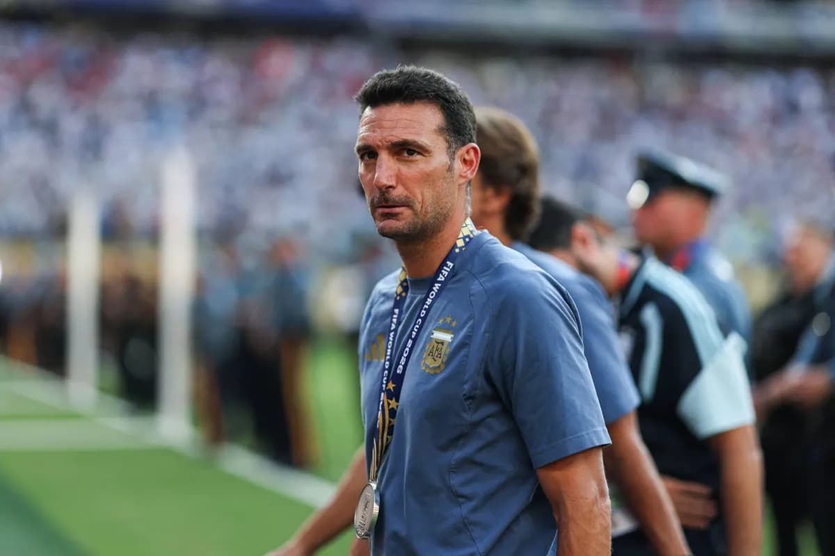 Scaloni moved by Tears of Pride