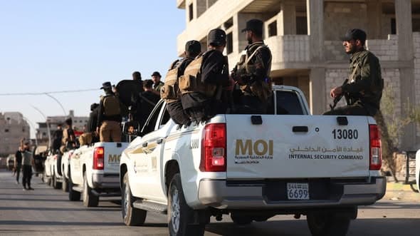 Damascus conducts security sweep against wanted suspects