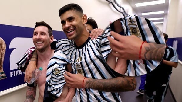 Why does Messi wear a "Jewish" bracelet before facing England?