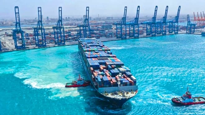 Houthis warn shipping firms on Saudi ports