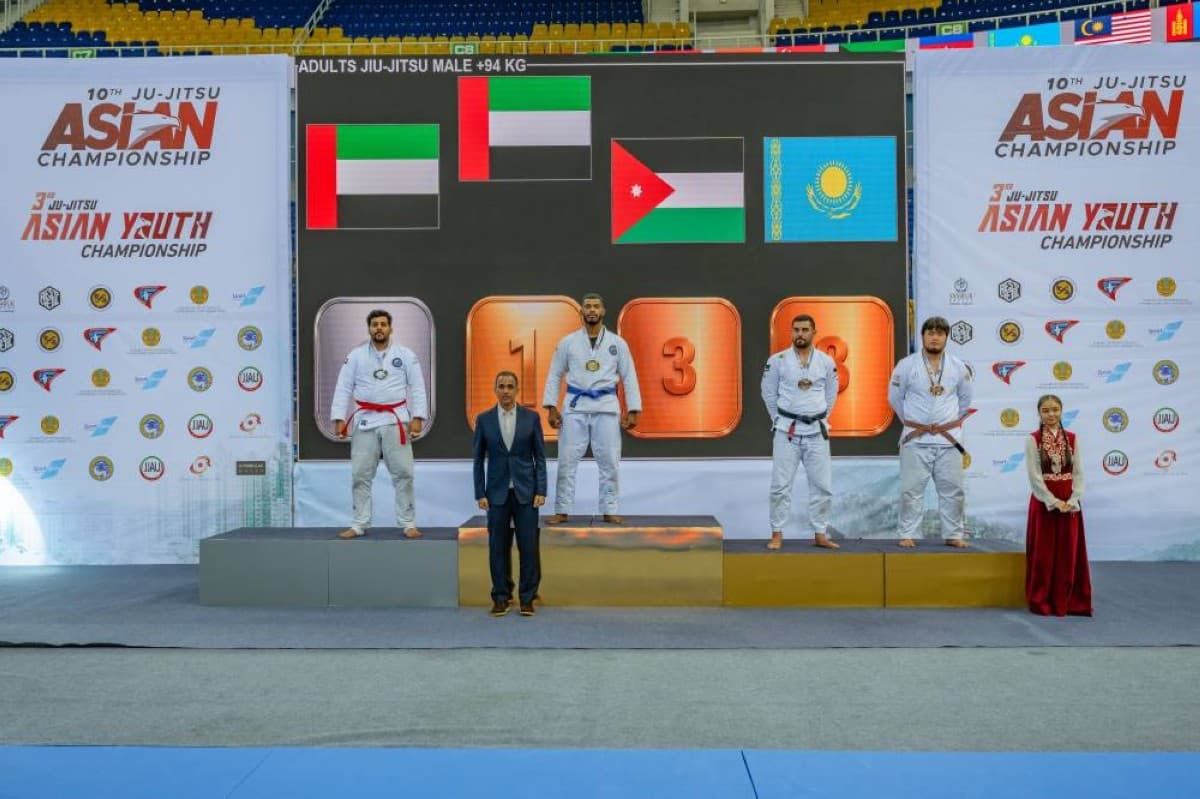 منتخب الإمارات يبدأ بطولة آسيا للجوجيتسو بحصد تسع ميداليات في منافسات الرجال