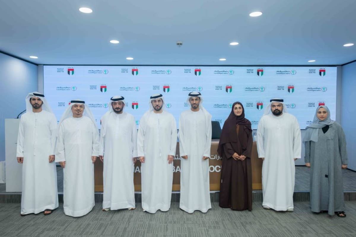 Dubai Land Dept and UAE Football Assoc Collaborate