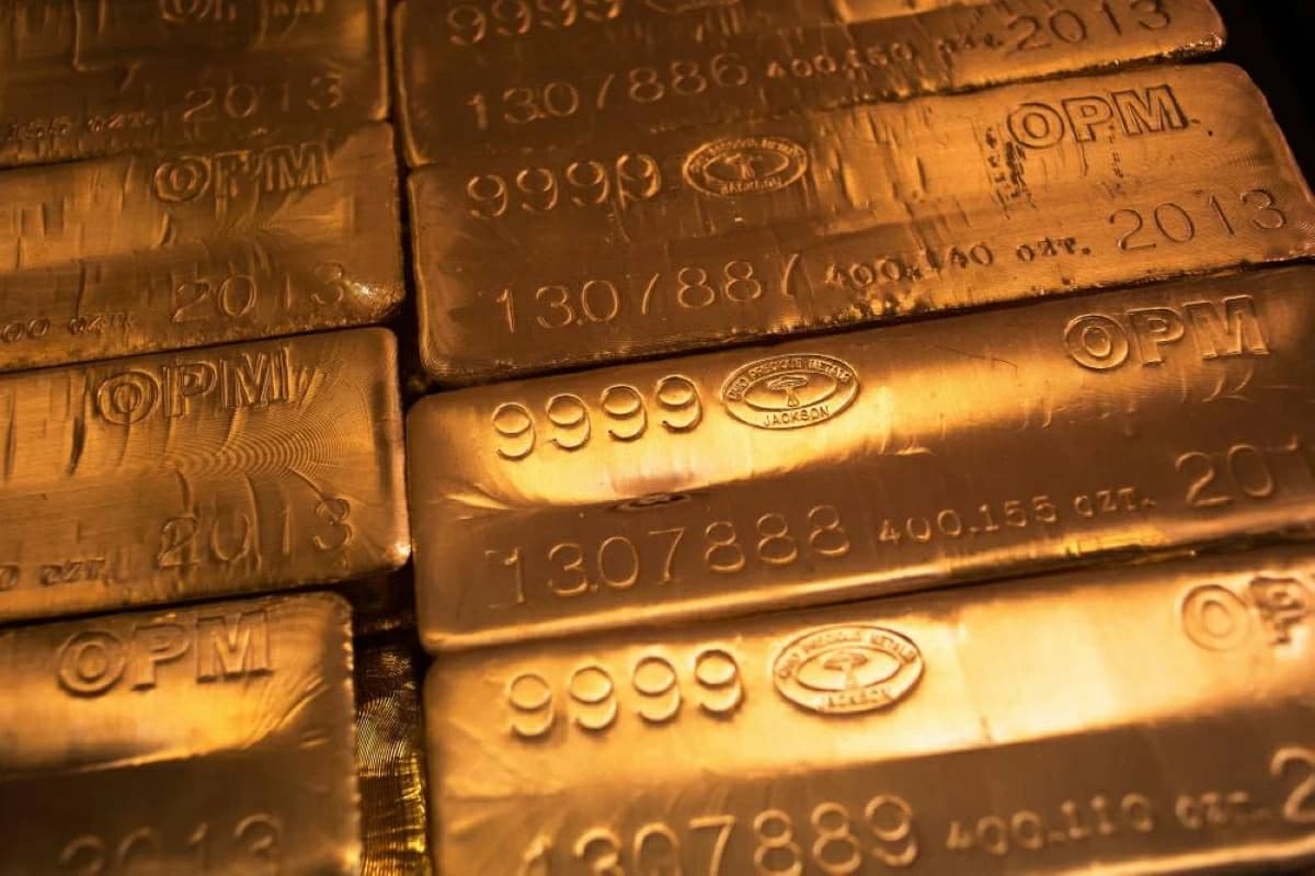 Gold gains on US-Iran diplomatic talks