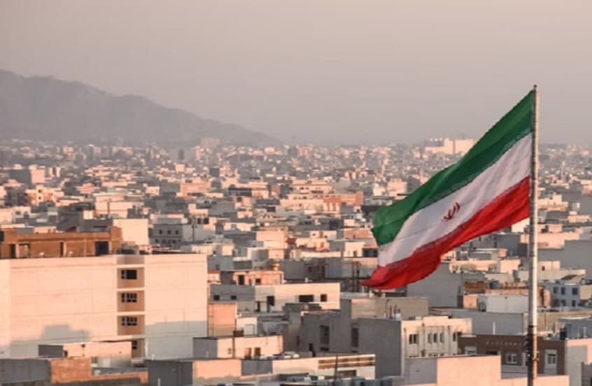 Iran warns against attacks on nuclear sites
