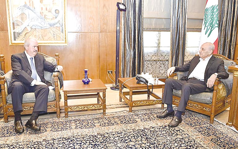 Bari reviews finance with Jaber and meets Arab delegation
