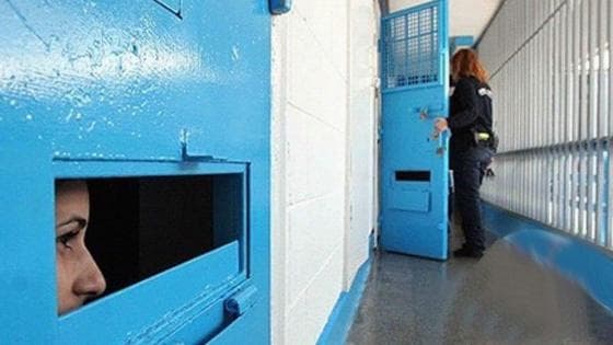 Palestinian Female Prisoner Reports Interrogation Harassment