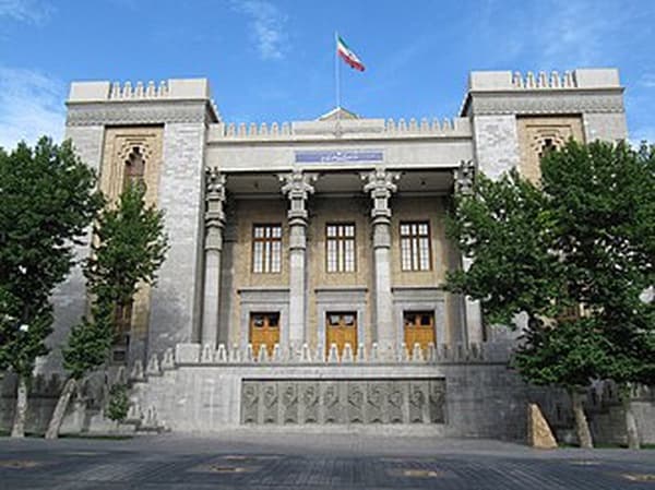 Tehran denies French embassy threats