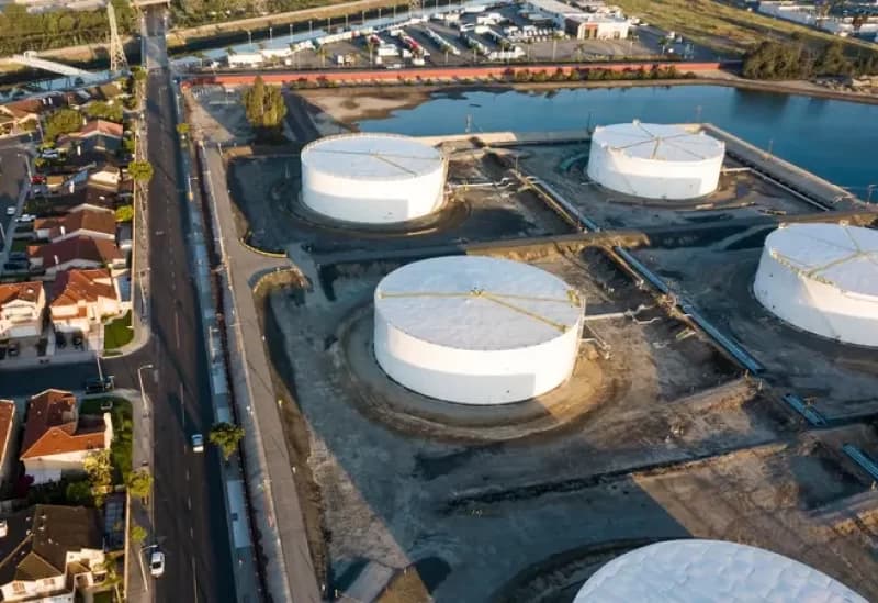 Oil prices hover near $110 amid Iran Ukraine conflicts