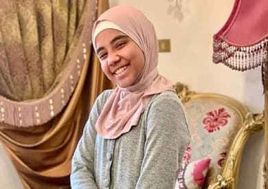 Top Student at Al-Azhar Despite Hearing and Vision Loss