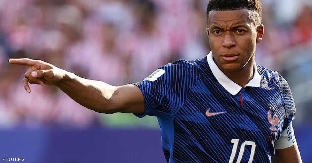 Mbappé earns second straight golden boot